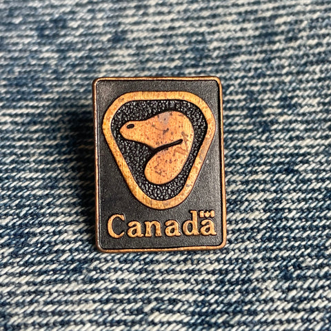 Vintage Parks Canada Pin